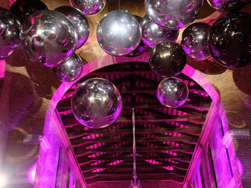 lampadario luci viola background lampadario luci viola background